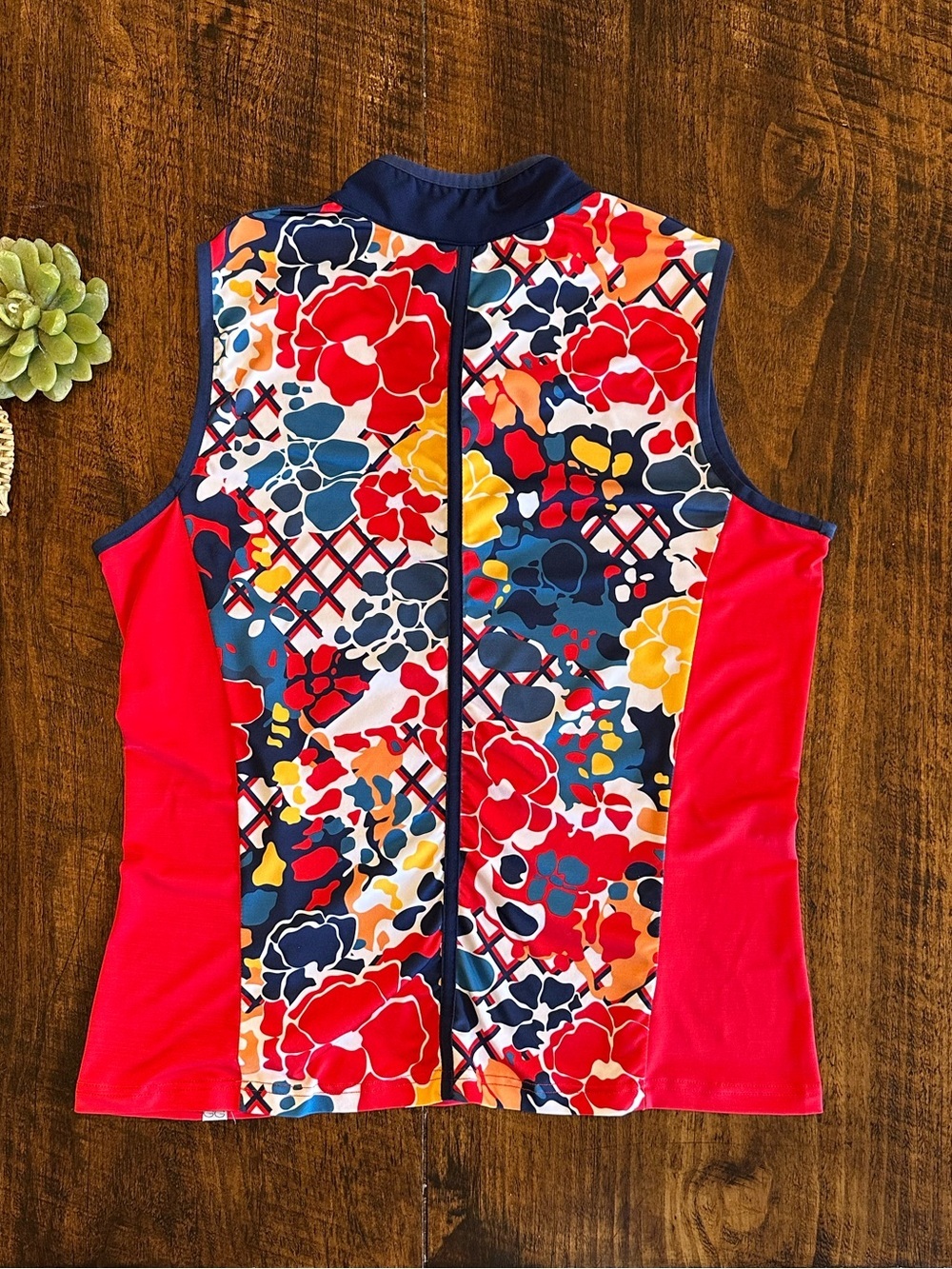 GG Blue | Quarter Zip Sleeveless Golf Top - Red, Navy, Floral, Size L
